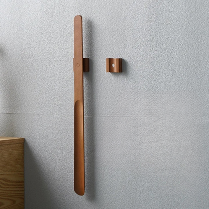 Magnetic Wooden Shoehorn with Wall Mount