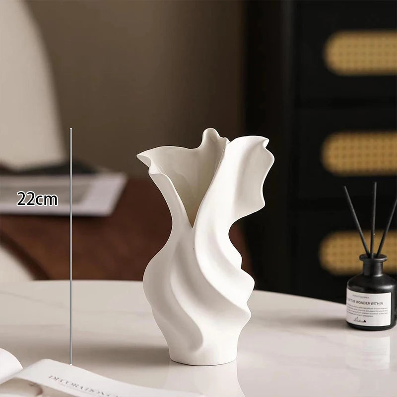 Lunara Waveform Art Vase