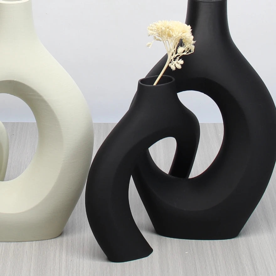 Eternal Curve Sculptural Vases